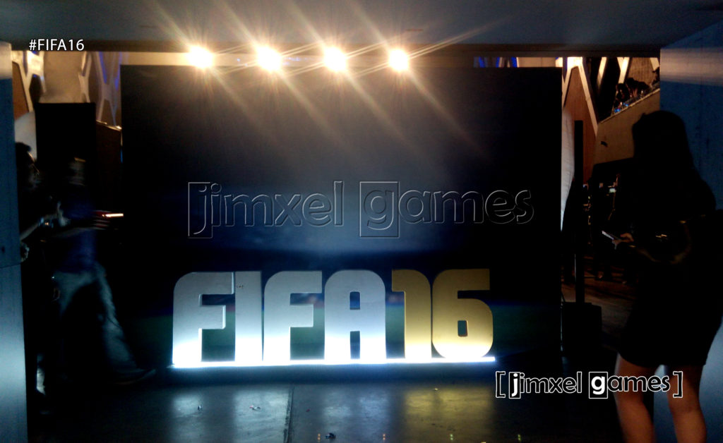 25-1024x628 La portada de todos los diarios deportivos // FIFA 16