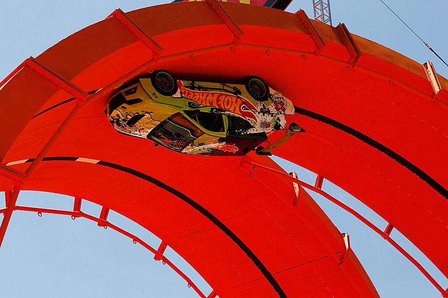 la-sp-0630-xgames1_m6g4mcpd Hot Wheels Real - Mattel